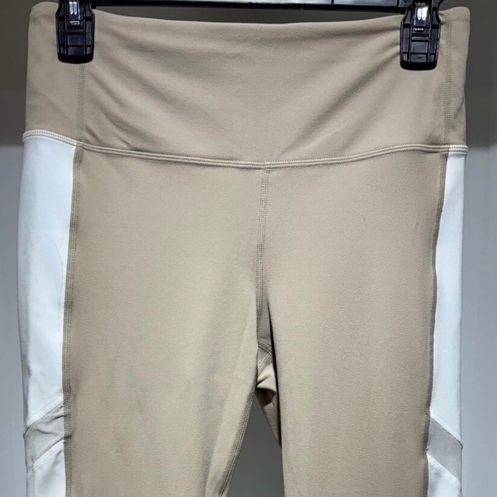 Athleta Crop Leggings Colorblock‎ Athletic Workout Yoga Pants Beige White M